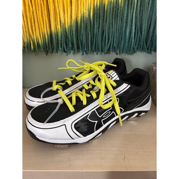 Under Armour cleats - Picture 8 of 8